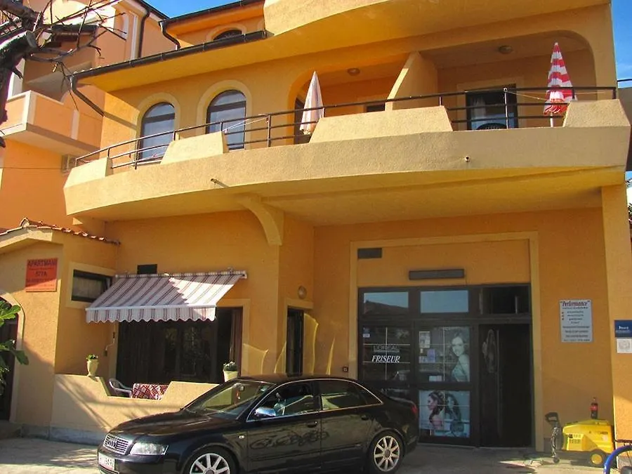 Apartment In Lopar With Sea View, Terrace, Air Conditioning, Wi-Fi