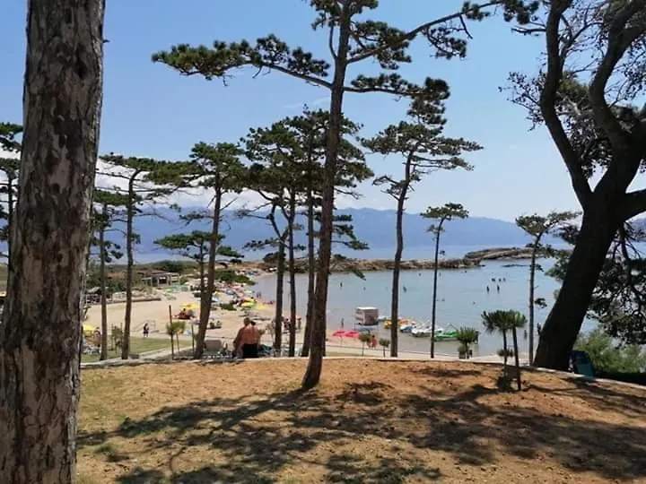 Apartment In Lopar With Sea View, Terrace, Air Conditioning, Wi-Fi Kroatien